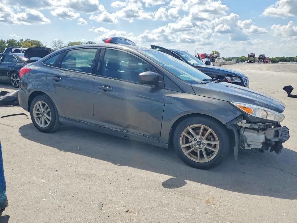 2018 FORD FOCUS SE 4
