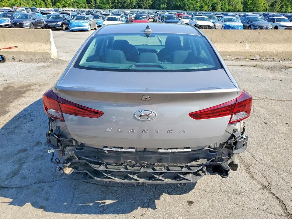 2020 HYUNDAI ELANTRA VALUE EDITION 6