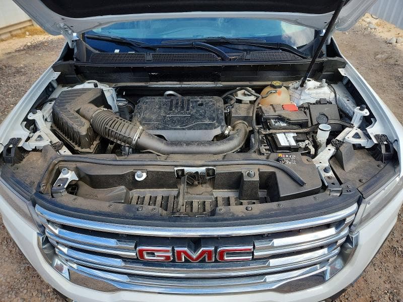 2023 GMC ACADIA SLT 12
