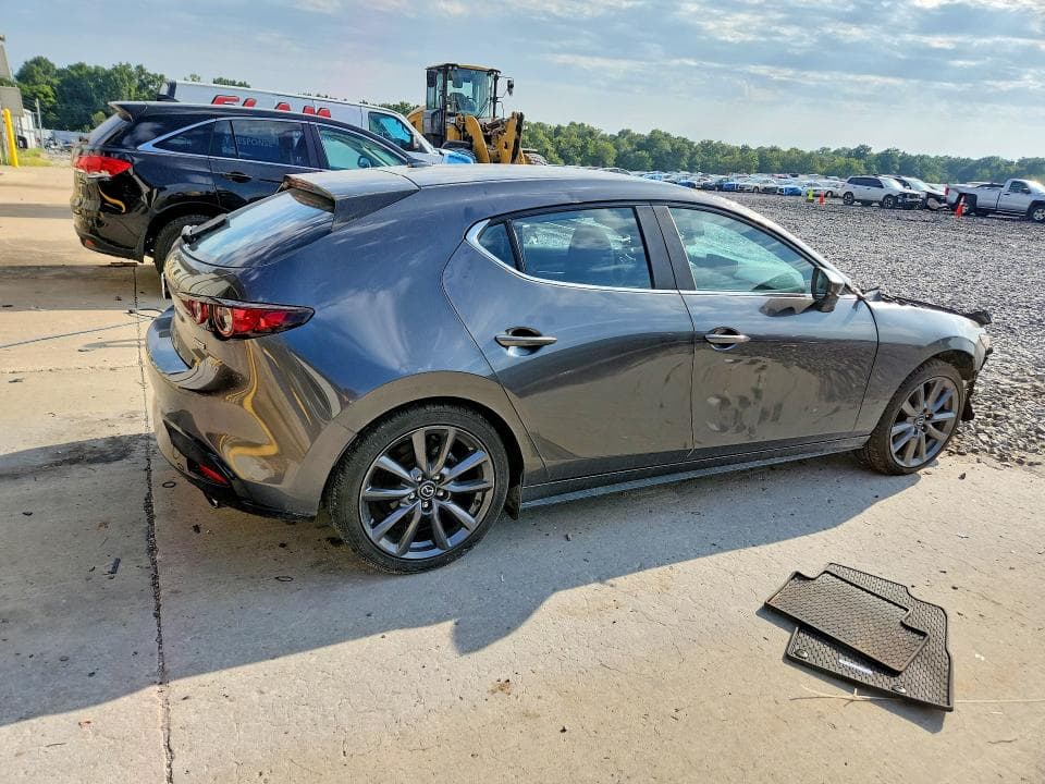 2020 MAZDA 3 PREMIUM 3