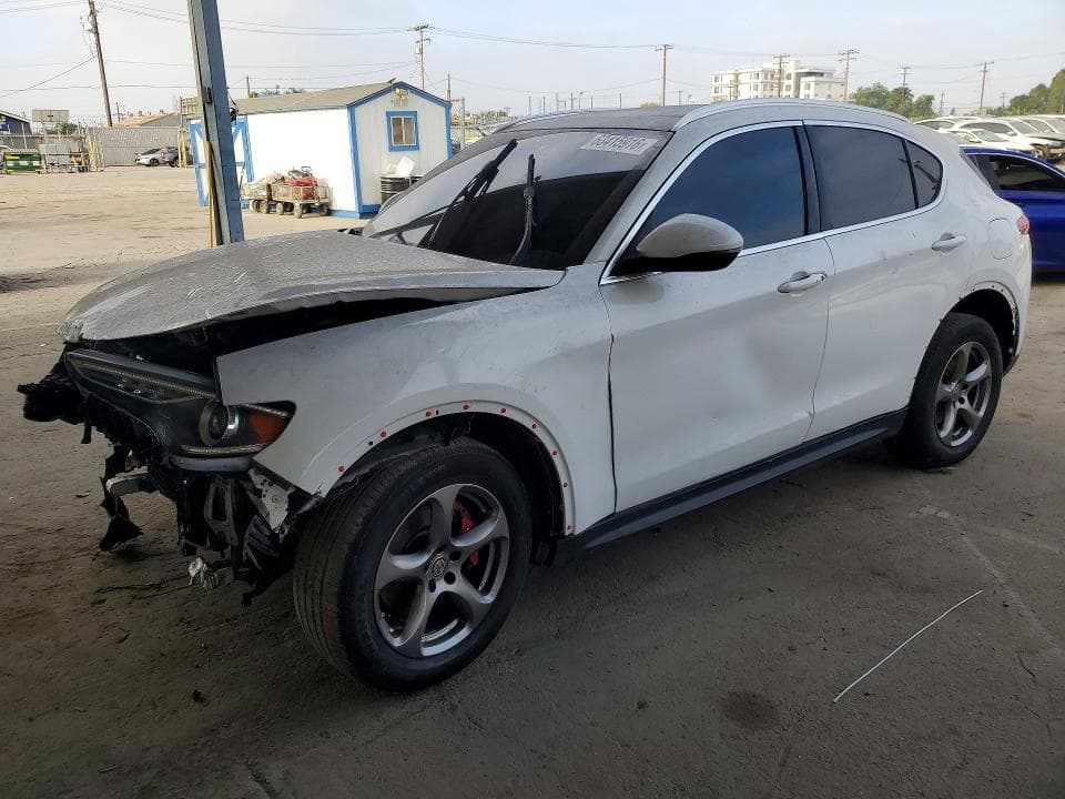 2019 ALFA ROMEO STELVIO - 1