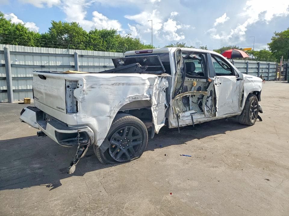 2023 CHEVROLET SILVERADO C1500 CUSTOM 3