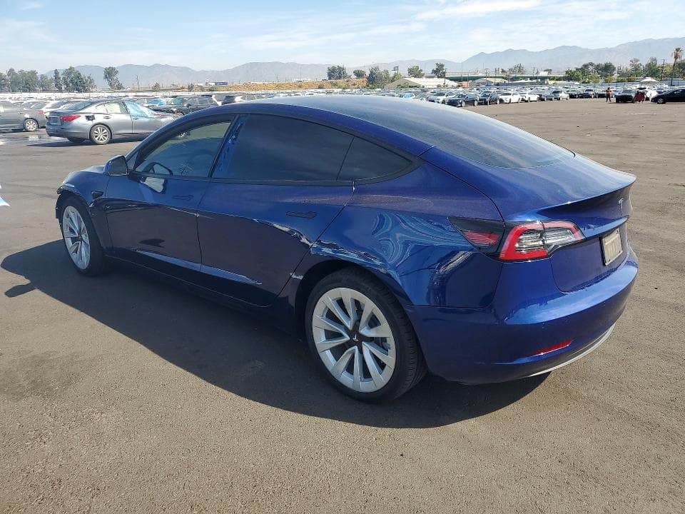 2022 TESLA MODEL 3 2