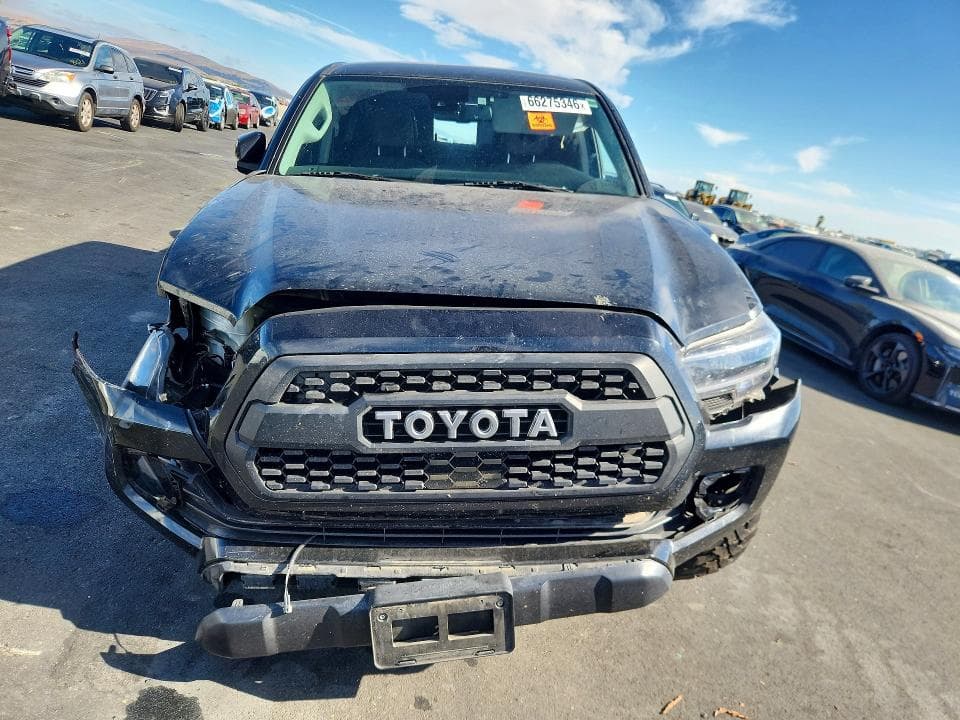 2018 TOYOTA TACOMA SR5 V6 5