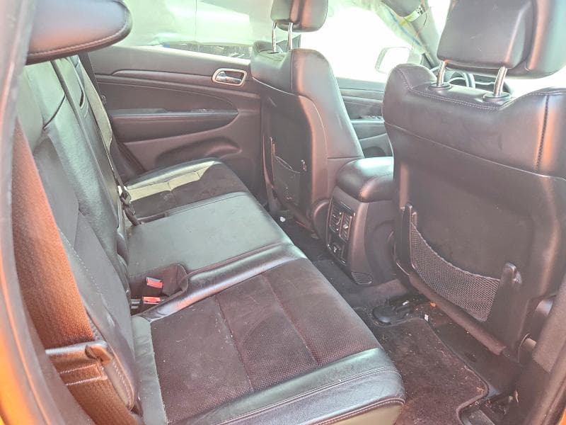 2018 JEEP GRAND CHEROKEE LAREDO 11