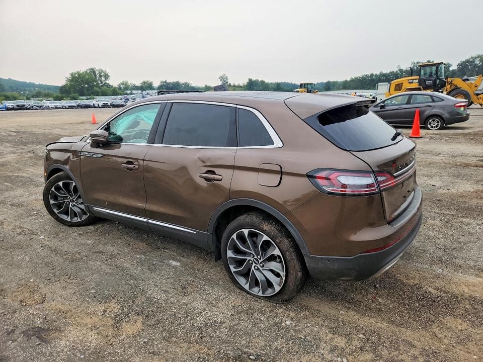 2022 LINCOLN NAUTILUS RESERVE 2