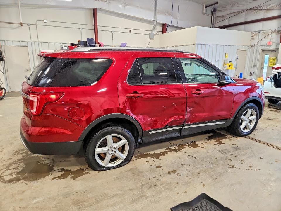 2017 FORD EXPLORER XLT 3