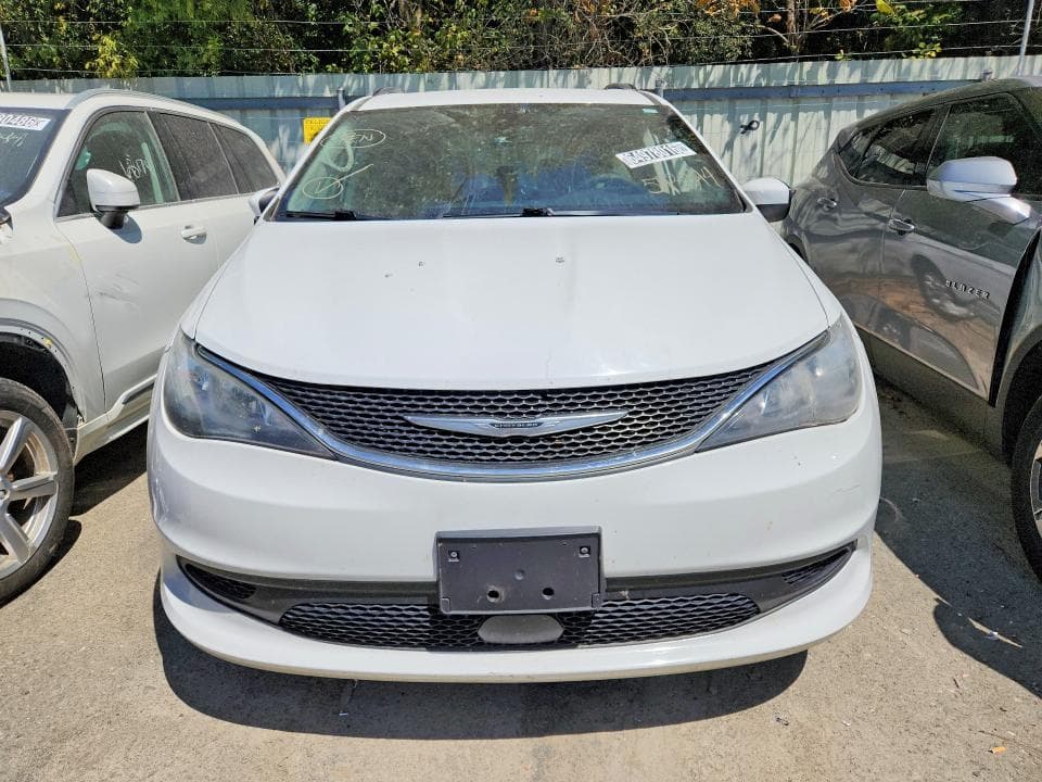 2021 CHRYSLER VOYAGER LXI 5