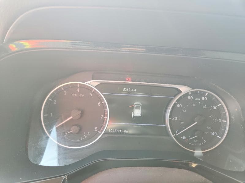 2022 NISSAN PATHFINDER SV 9