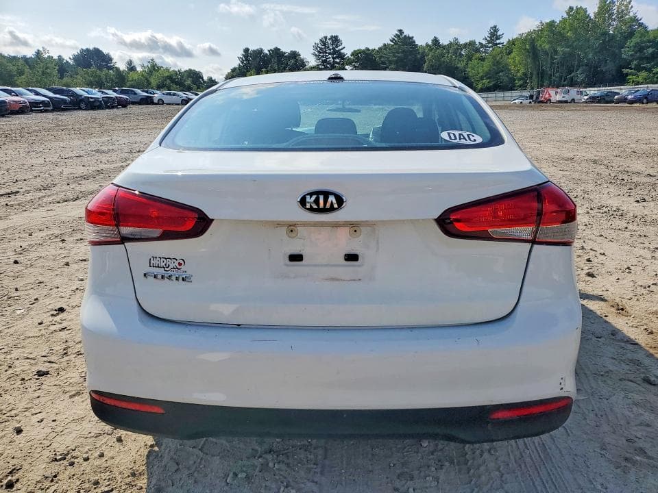 2017 KIA FORTE LX 6