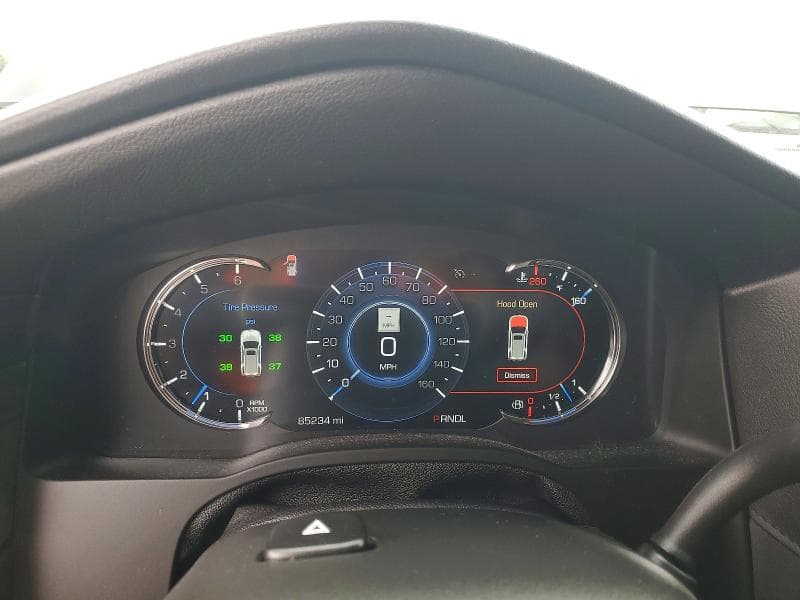 2018 CADILLAC ESCALADE 9
