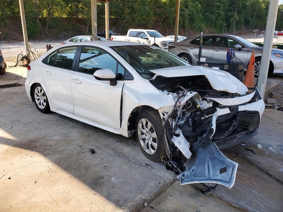 2024 TOYOTA COROLLA LE 4