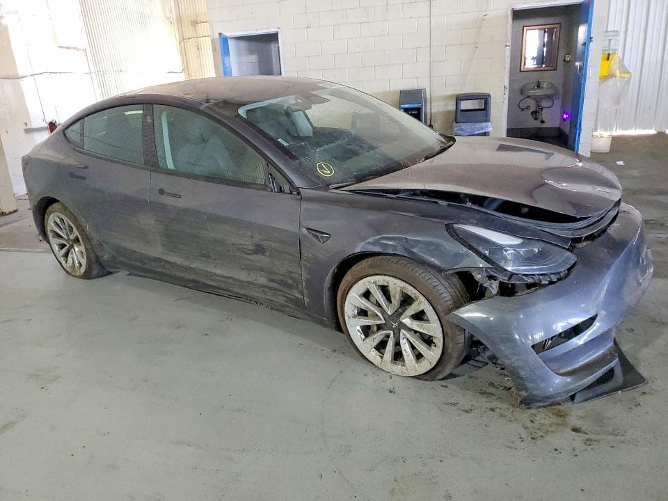 2023 TESLA MODEL 3 4
