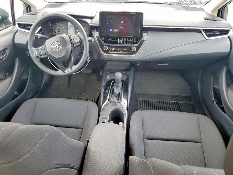 2025 TOYOTA COROLLA LE 8