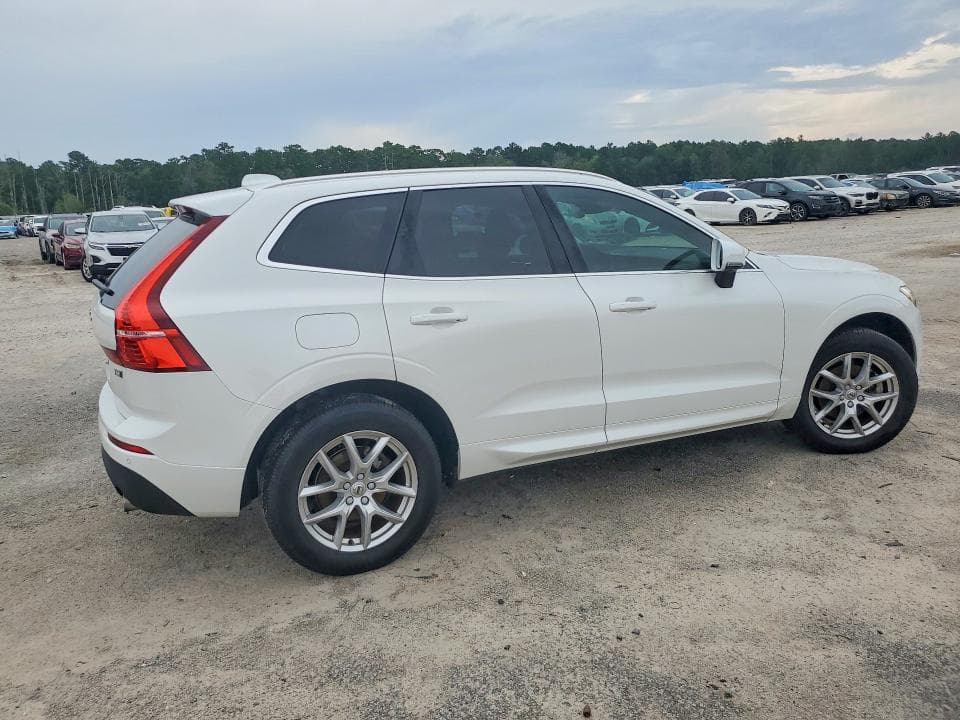 2020 VOLVO XC60 T5 MOMENTUM 3