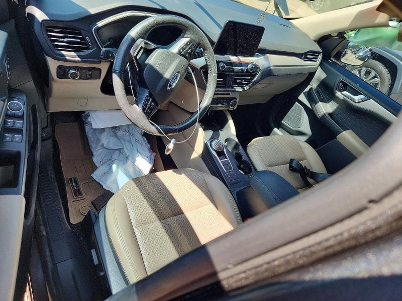 2020 FORD ESCAPE SEL 8