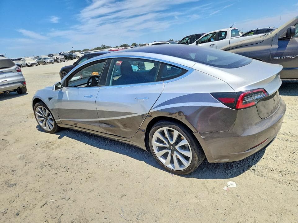 2017 TESLA MODEL 3 2