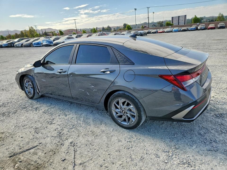 2024 HYUNDAI ELANTRA SEL 2