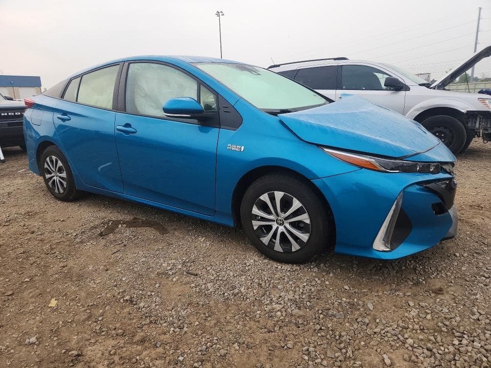 2022 TOYOTA PRIUS PRIME LE 4