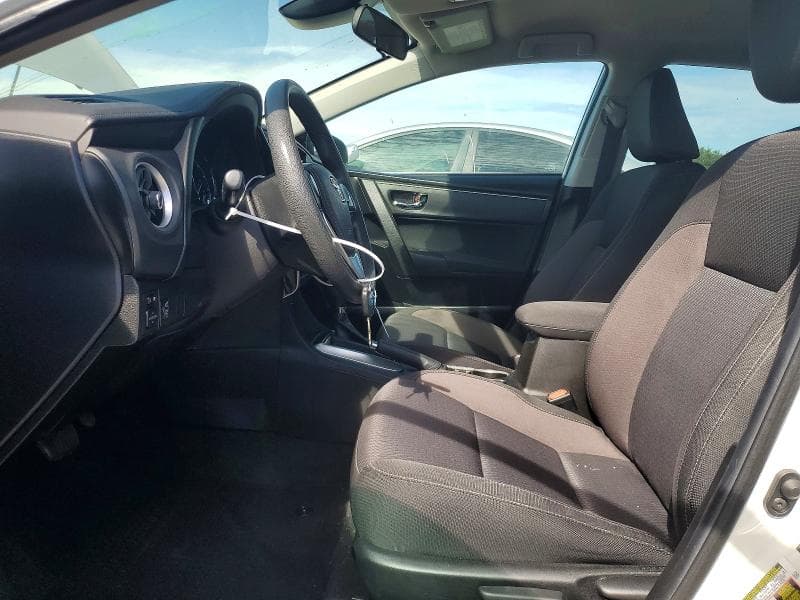2018 TOYOTA COROLLA LE 7
