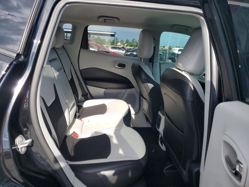 2019 JEEP COMPASS LATITUDE 11