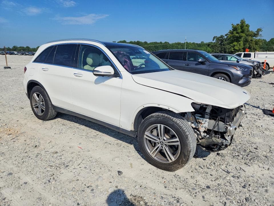 2022 MERCEDES-BENZ GLC 300 4