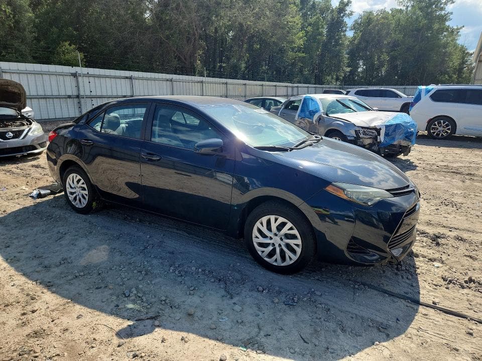 2018 TOYOTA COROLLA LE 4