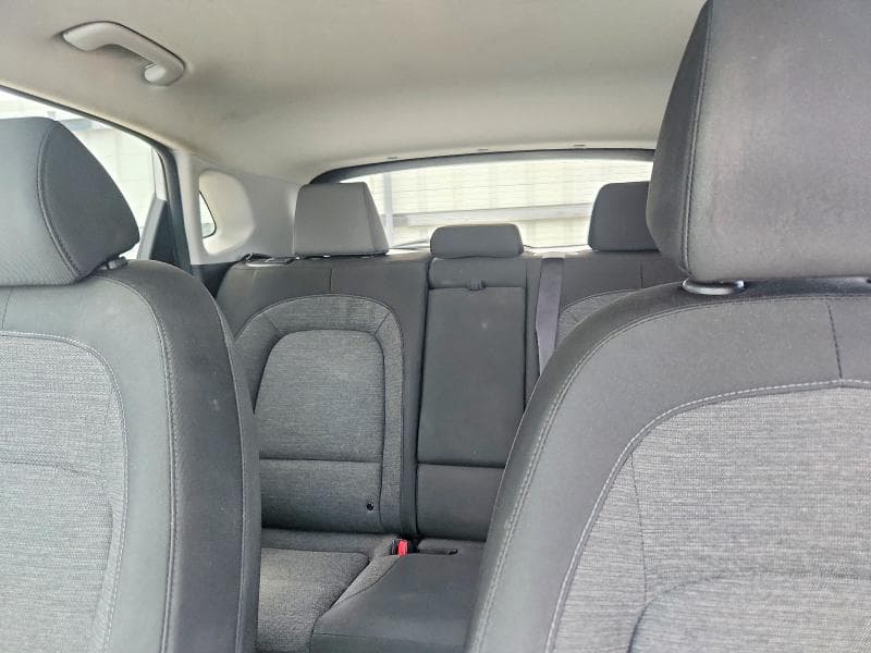 2021 HYUNDAI KONA SEL 10