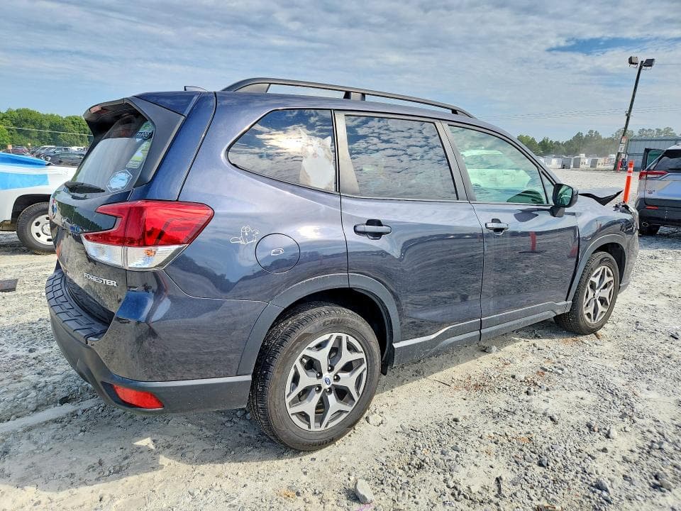 2019 SUBARU FORESTER PREMIUM 3
