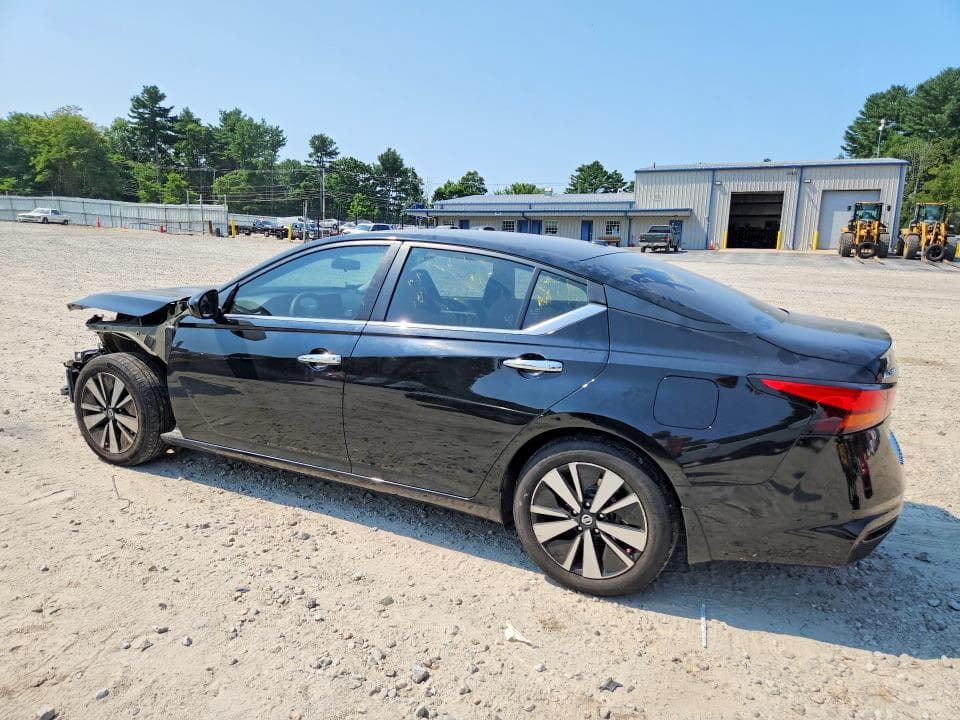 2022 NISSAN ALTIMA SV 2