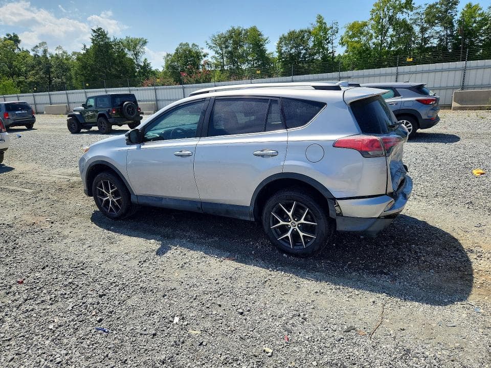2017 TOYOTA RAV4 SE 2