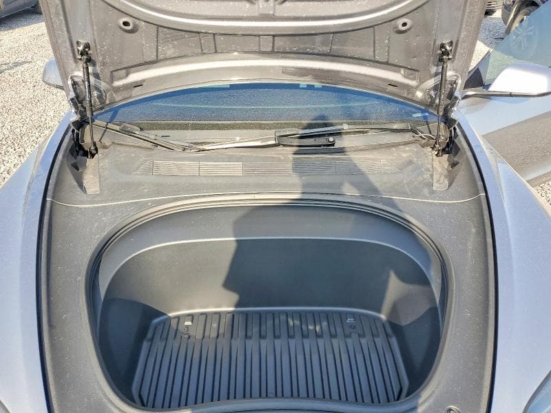 2024 TESLA MODEL 3 11