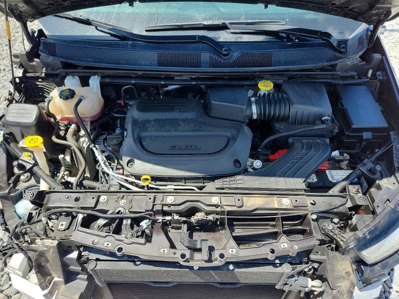 2024 CHRYSLER PACIFICA TOURING L 12