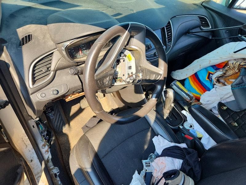 2020 CHEVROLET TRAX 1LT 8