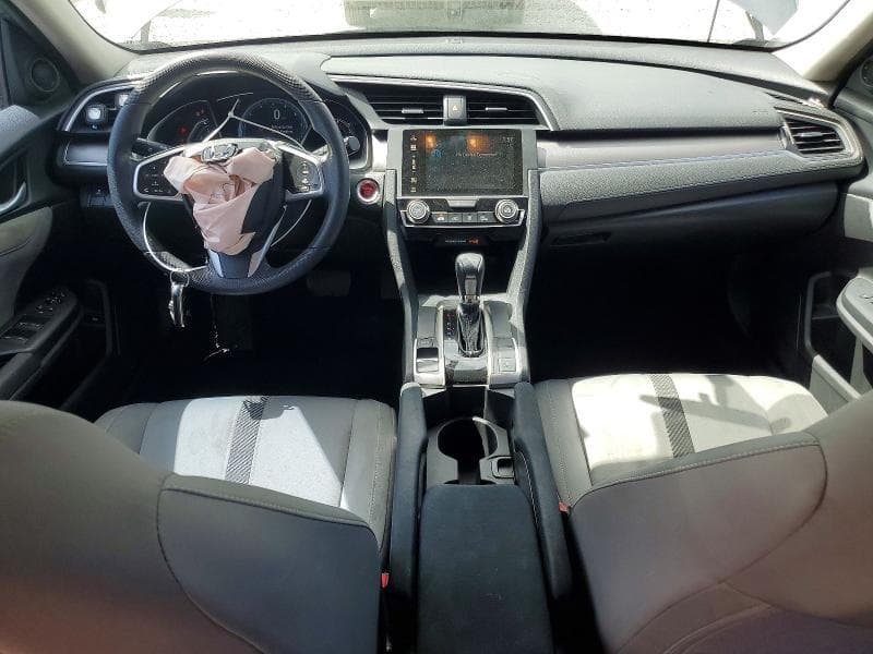 2017 HONDA CIVIC EX 8