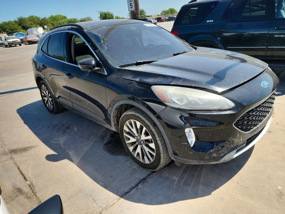 2020 FORD ESCAPE TITANIUM 4