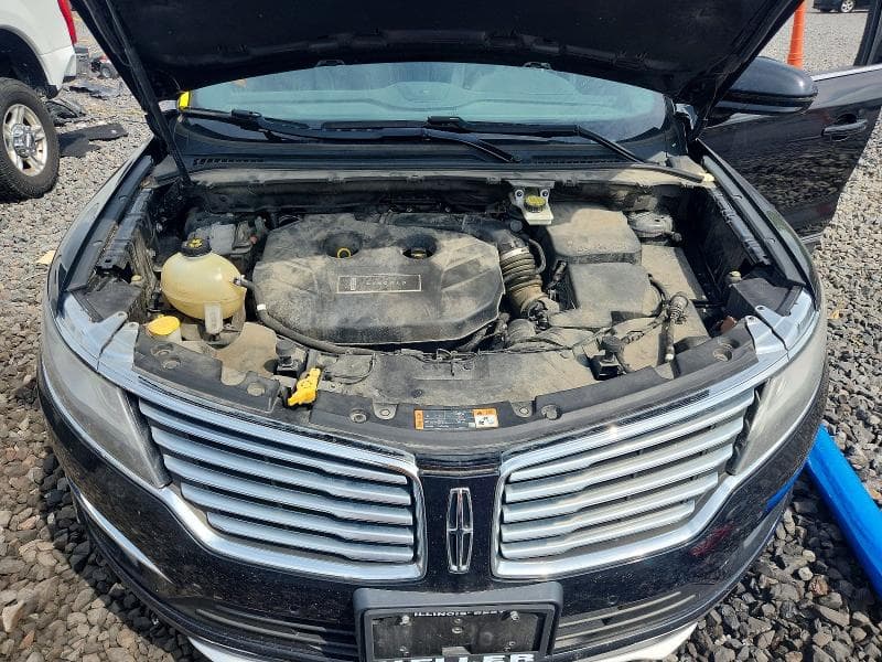 2017 LINCOLN MKC RESERVE 11