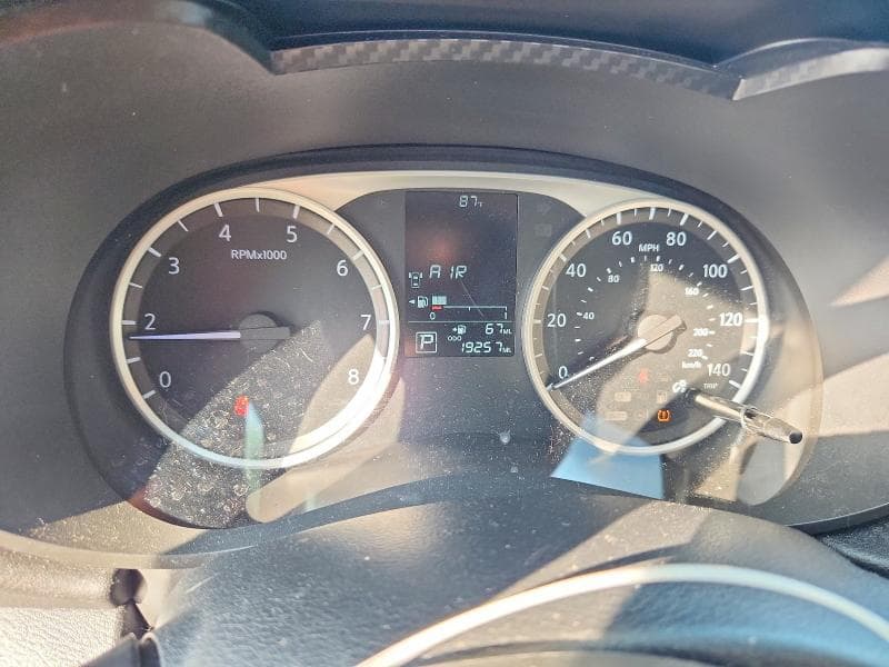 2021 NISSAN VERSA S 9