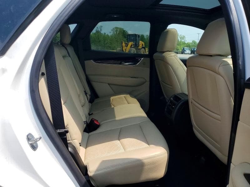 2018 CADILLAC XT5 LUXURY 11