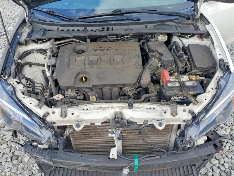 2019 TOYOTA COROLLA LE 11