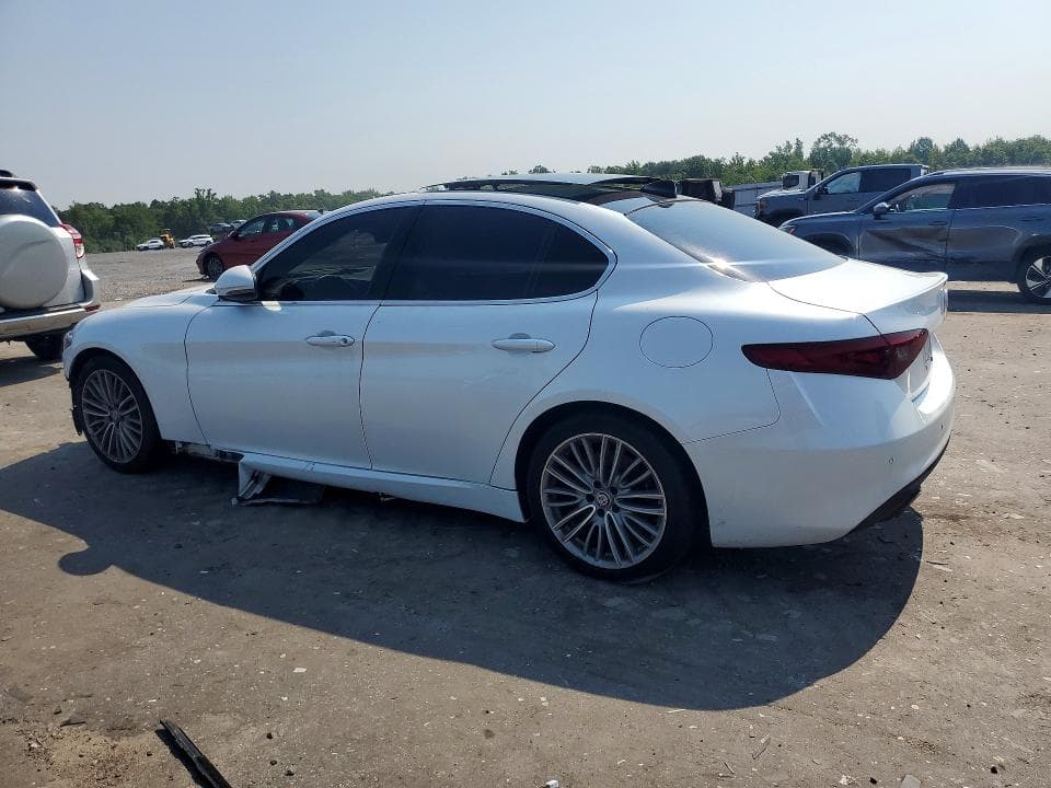 2018 ALFA ROMEO GIULIA TI 2