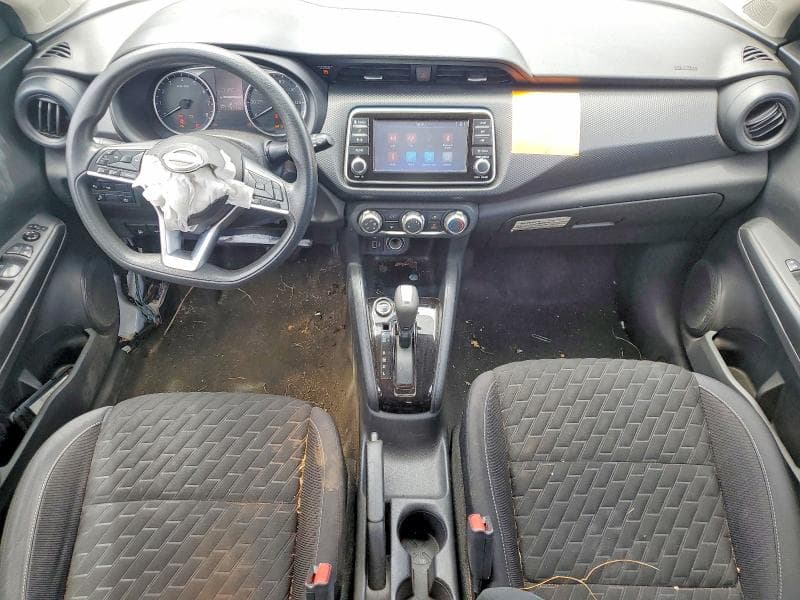 2022 NISSAN KICKS S 8