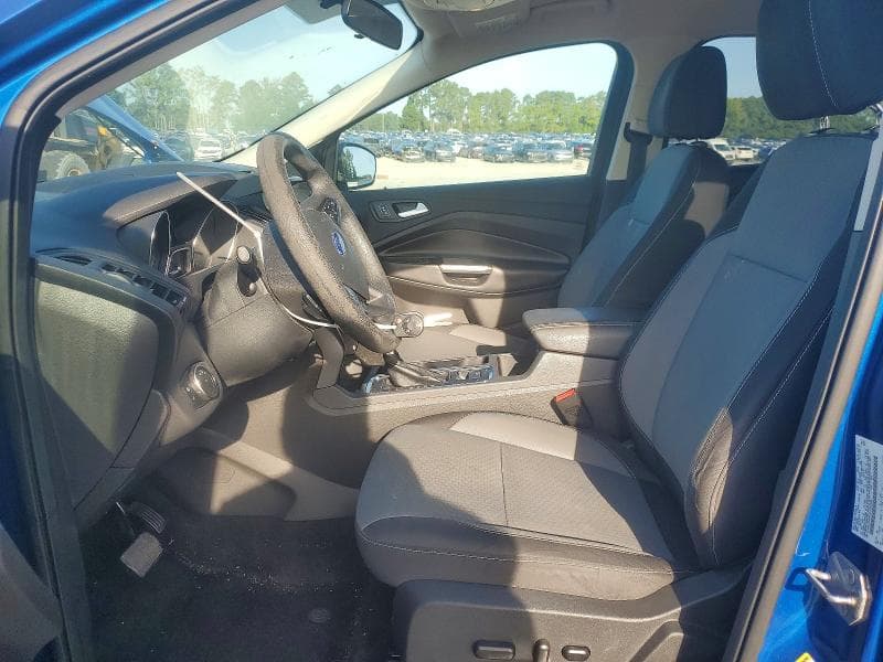 2017 FORD ESCAPE SE 7