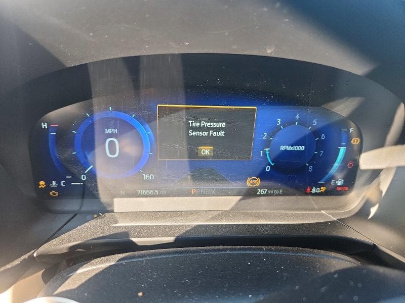 2020 FORD ESCAPE TITANIUM 9