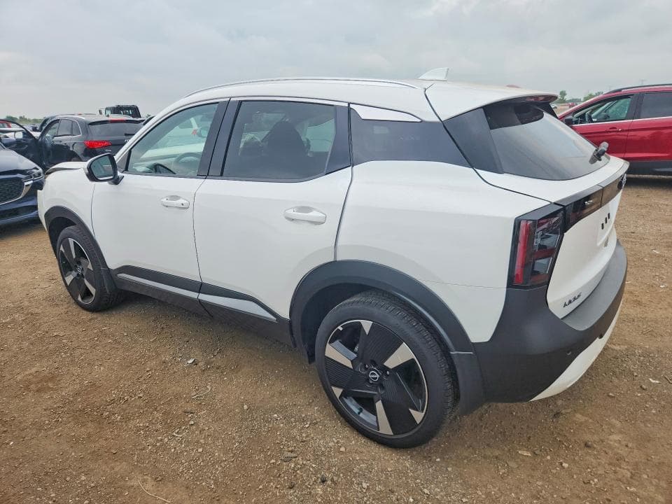 2025 NISSAN KICKS SR 2