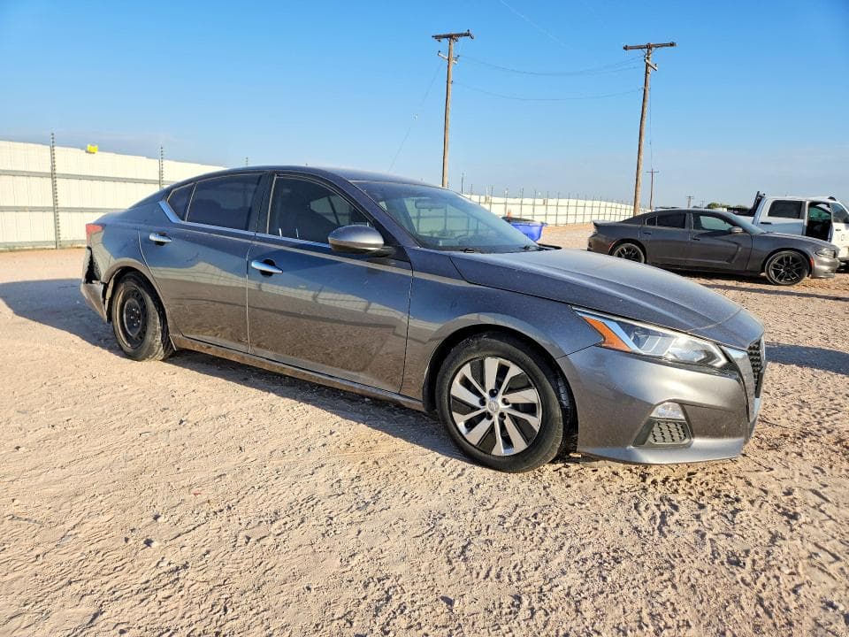 2020 NISSAN ALTIMA S 4
