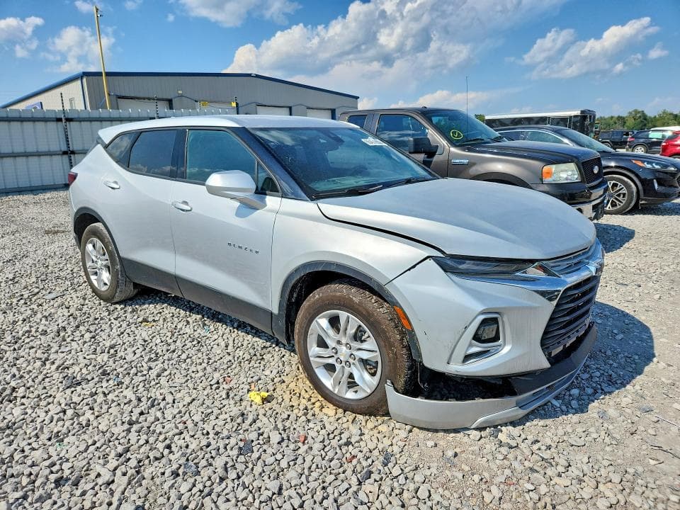2021 CHEVROLET BLAZER 2LT 4