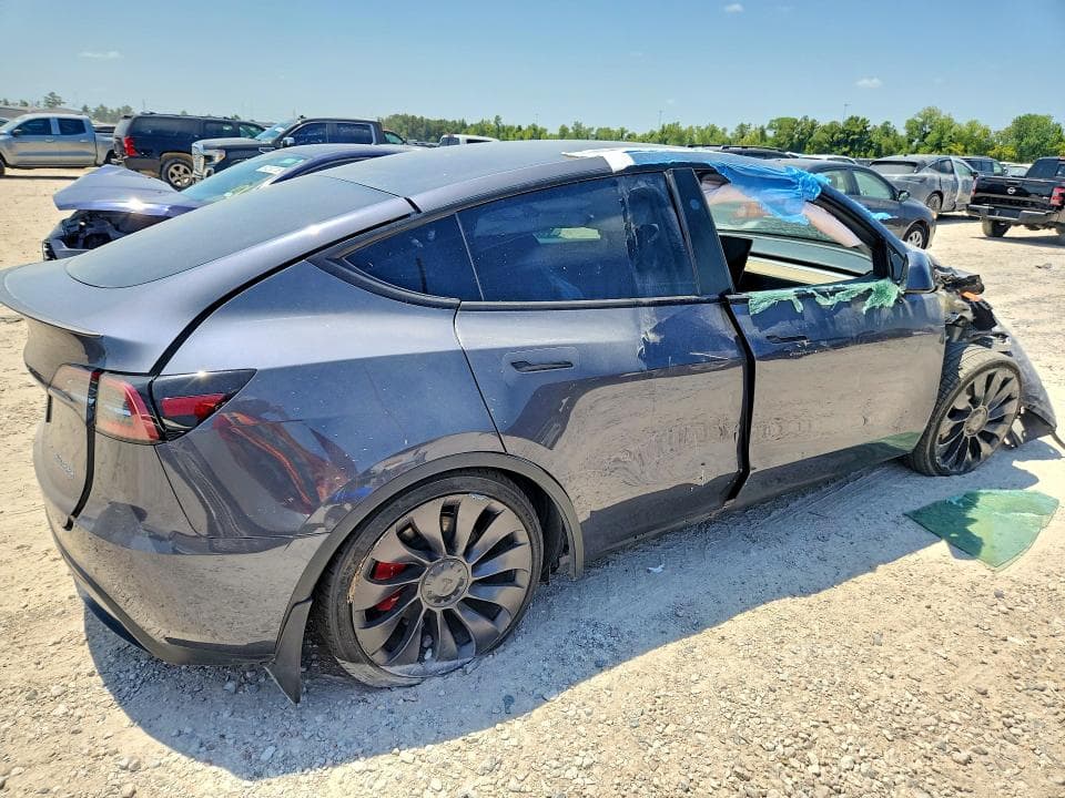 2023 TESLA MODEL Y 3