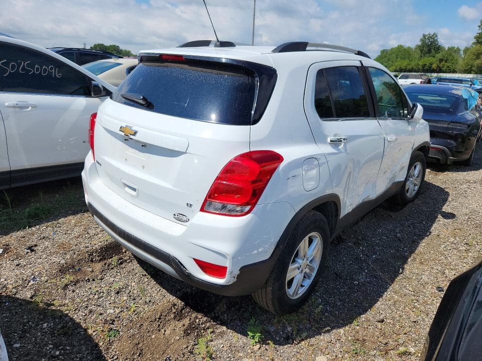 2018 CHEVROLET TRAX 1LT 3