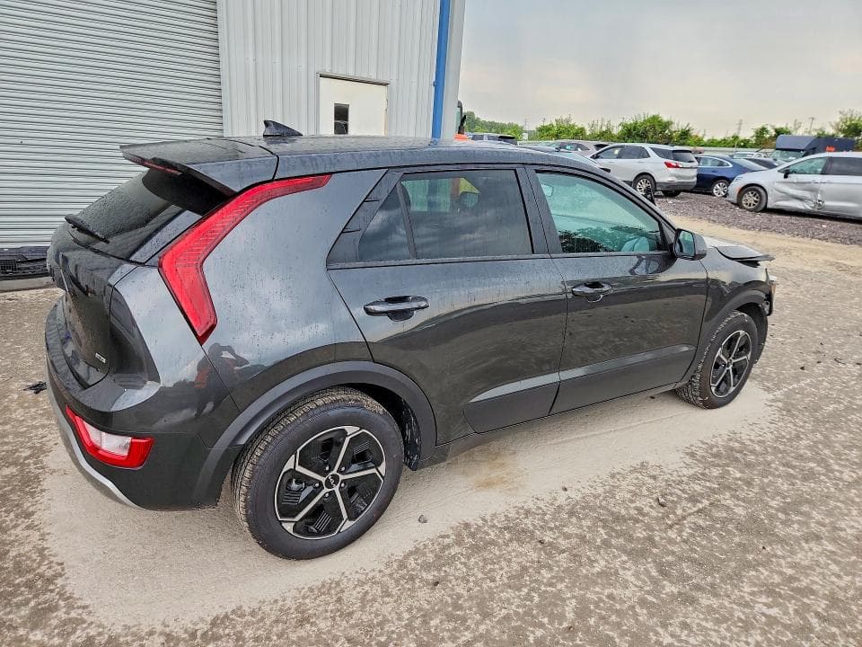 2026 KIA NIRO LX 3